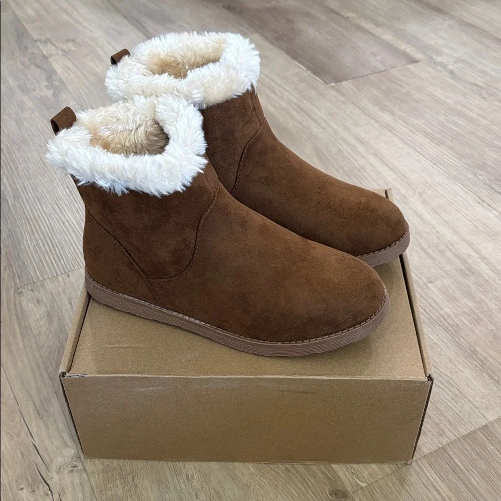 NEW Big Girls Lined Winter Ankle Boots